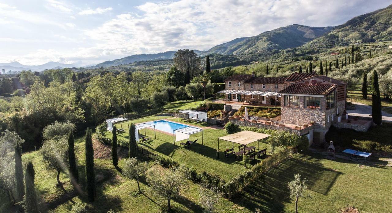 Accogliente Alloggio Con Vista E Piscina Lucca Exterior photo
